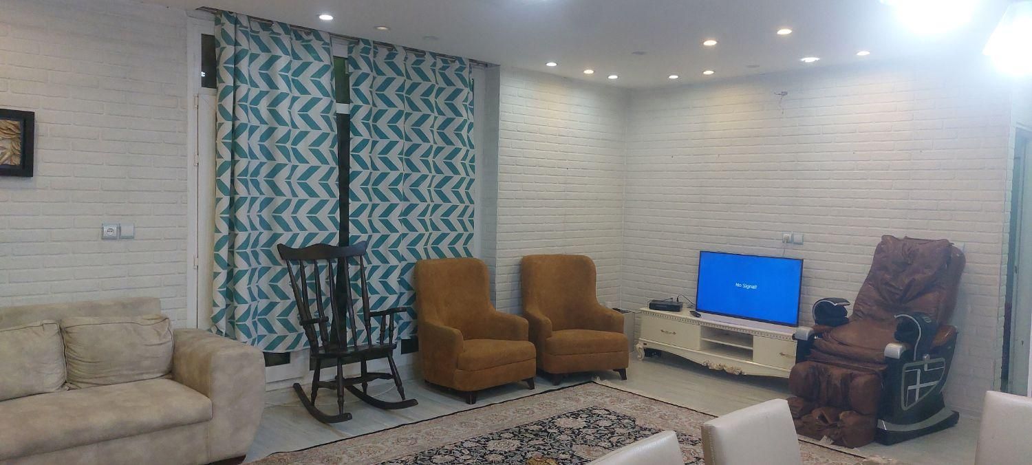 آپارتمان رفاهی شیک و تمیز مرکز شهر|اجارهٔ کوتاه‌مدت آپارتمان و سوئیت|بندرعباس, |دیوار