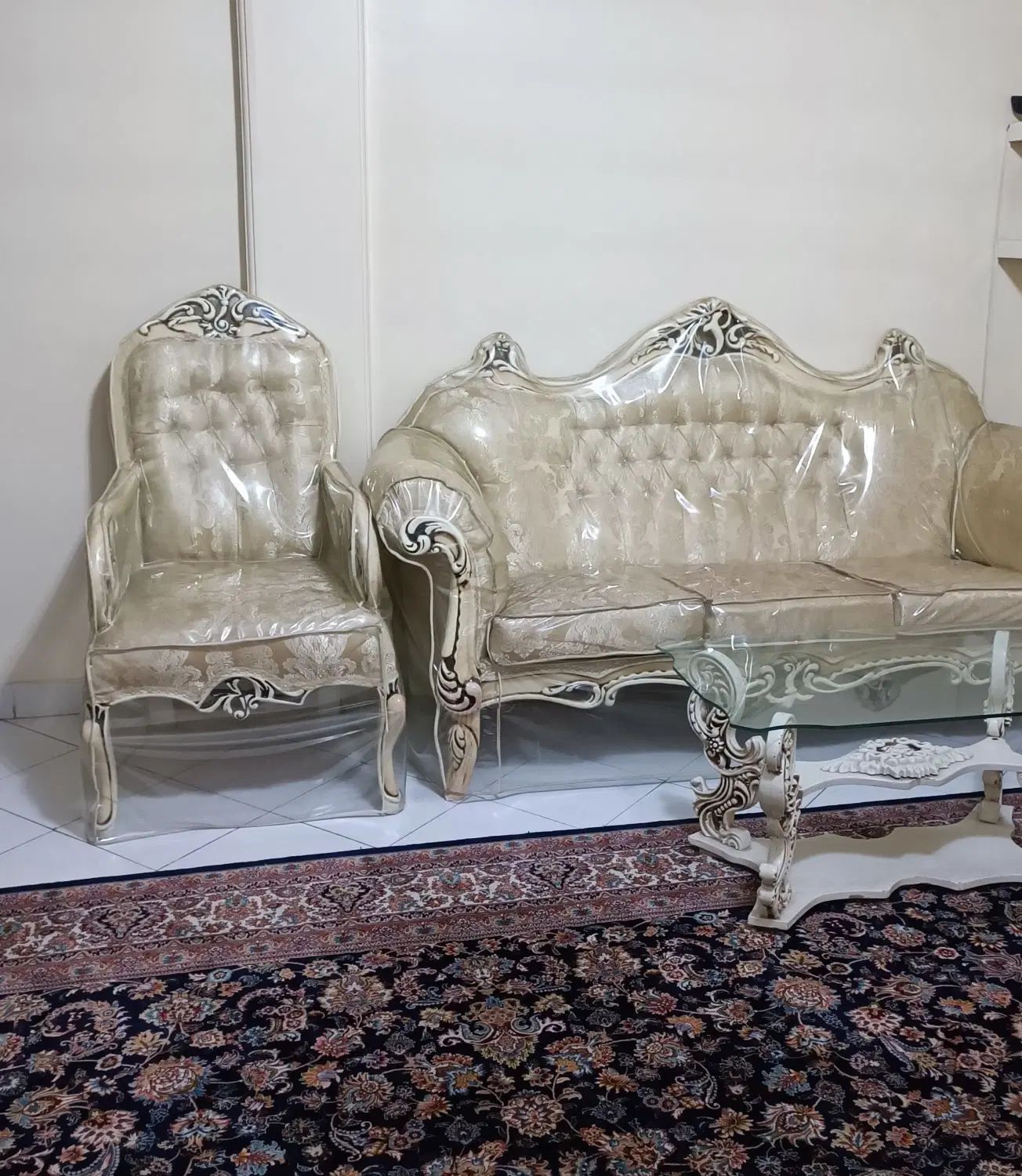 مبل هفت نفره|مبلمان خانگی و میز عسلی|تهران, نیکنام|دیوار