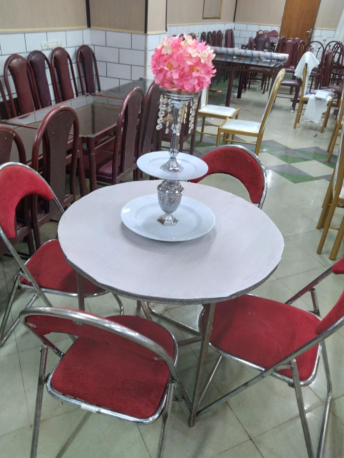 اجاره میزصندلی کلمن ریسه ظروف پذیرایی|خدمات پذیرایی، مراسم|ساوه, |دیوار