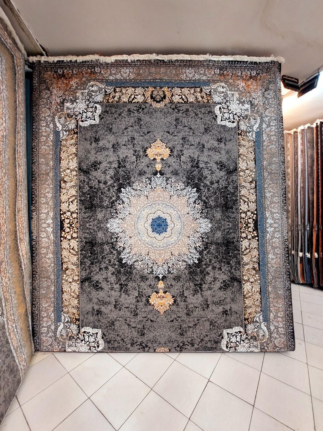 فرش۹متری ۷۰۰شانه تمام نخ صادراتی حاجی حسینی(طلاب)|فرش|مشهد, طلاب|دیوار