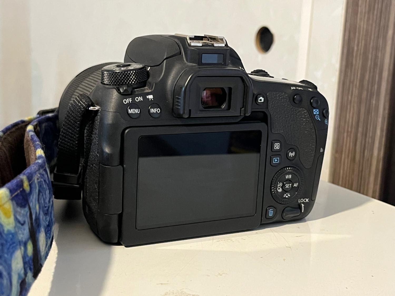دوربین حرفه ای کانن Canon 77D با لنز و کیف|دوربین عکاسی و فیلم‌برداری|تهران, شهرک پرواز|دیوار