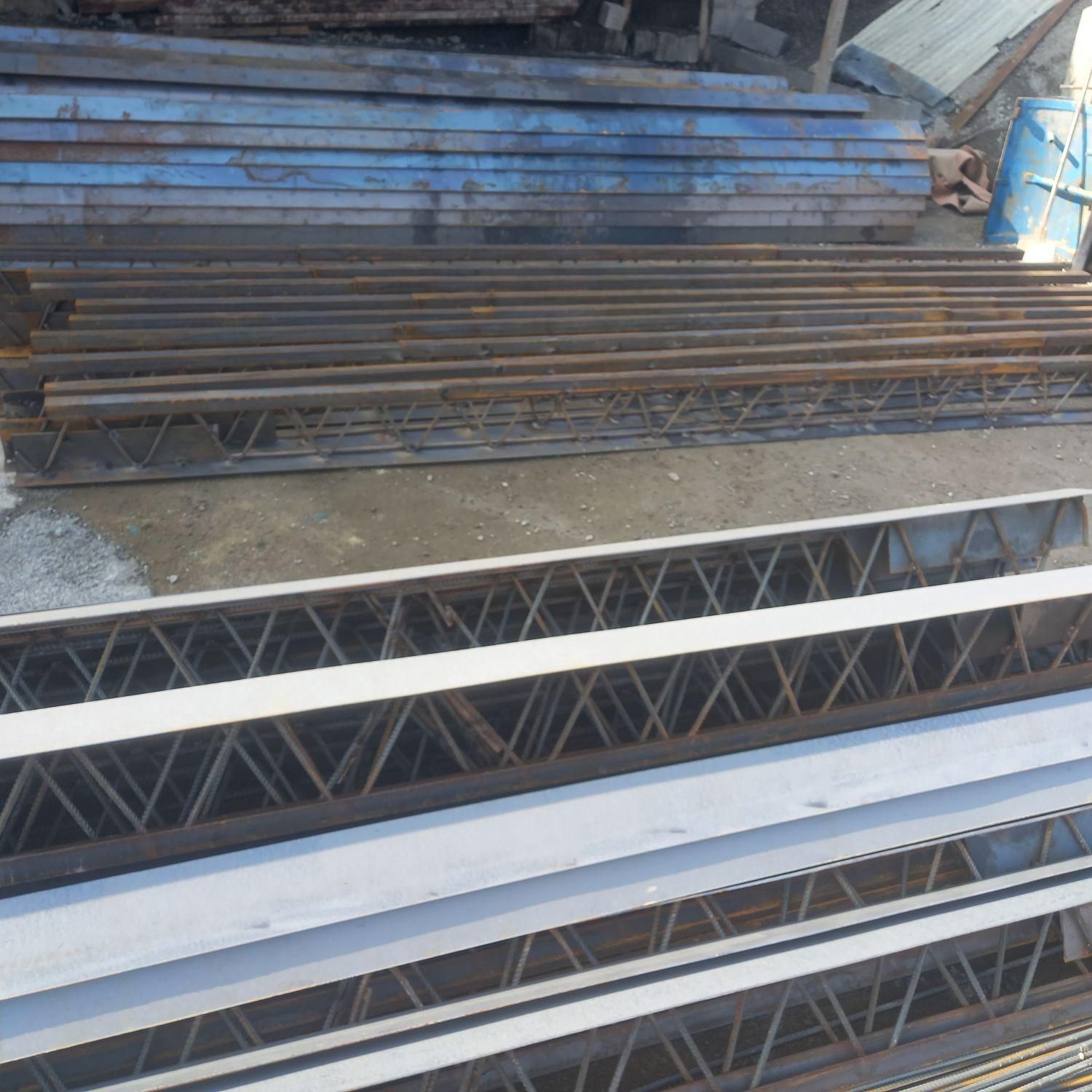 تیرچه کرومیت وتیرچه بتنی|خدمات پیشه و مهارت|رشت, خرسندی|دیوار