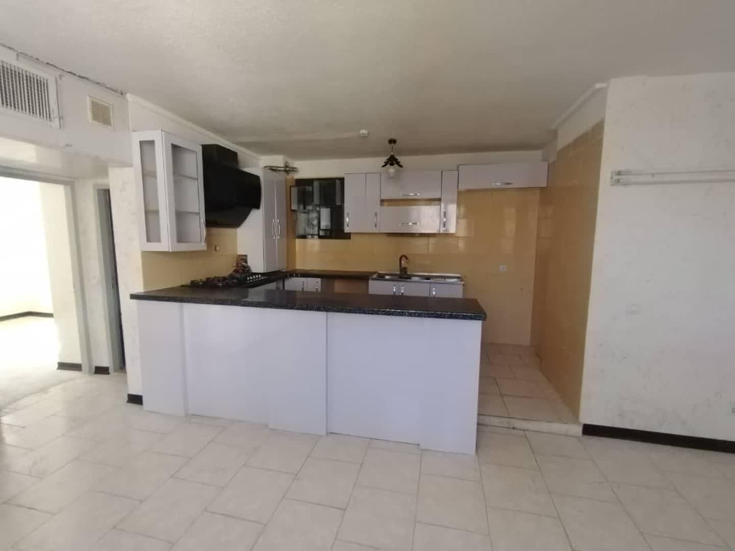 فروش آپارتمان ۹۵ متری ۲ خوابه|فروش آپارتمان|صدرا-فارس, فاز ۱|دیوار