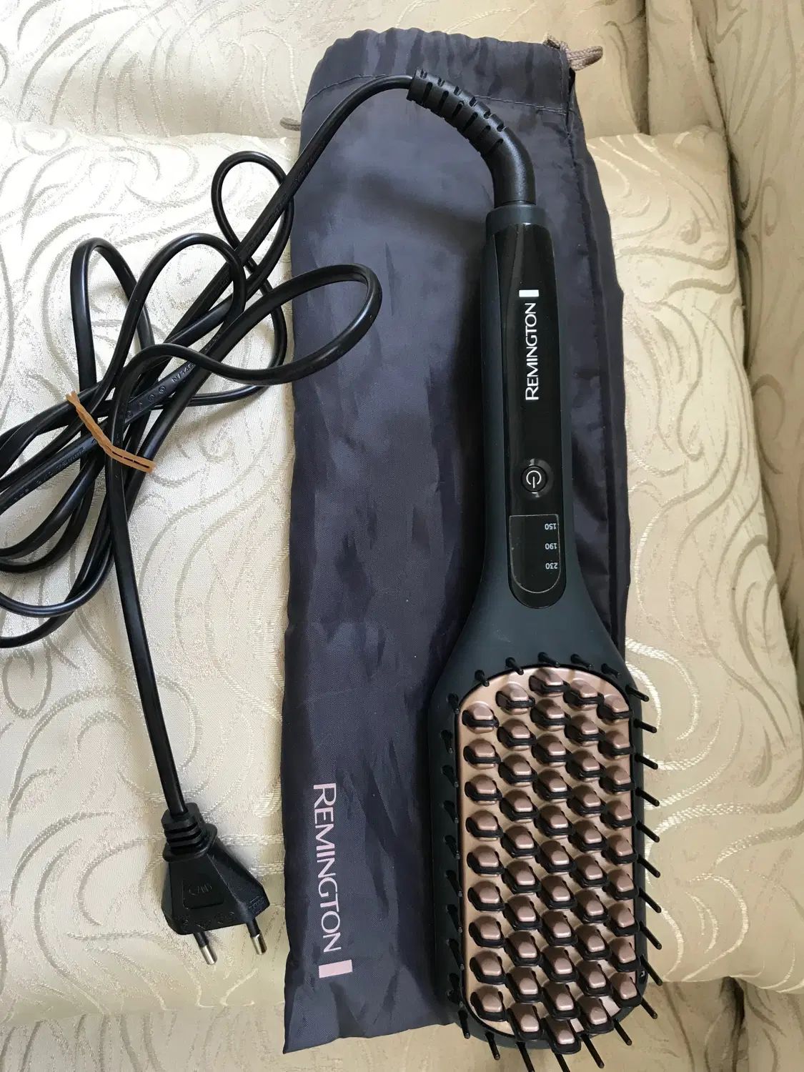 برس حرارتی مو اصل و نو Remington|آرایشی، بهداشتی، درمانی|تهران,  امام زاده قاسم (نیاوران)|دیوار