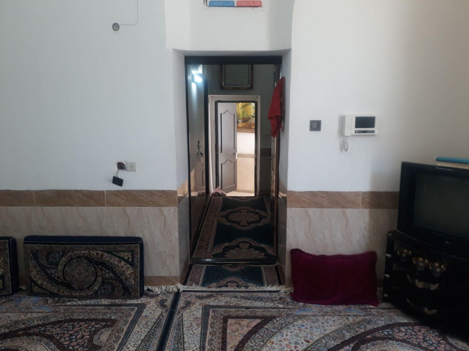 فروش خانه ویلایی ۳۰۰متری ۴ خوابه در باجک ۱|فروش خانه و ویلا|قم, عربستان|دیوار