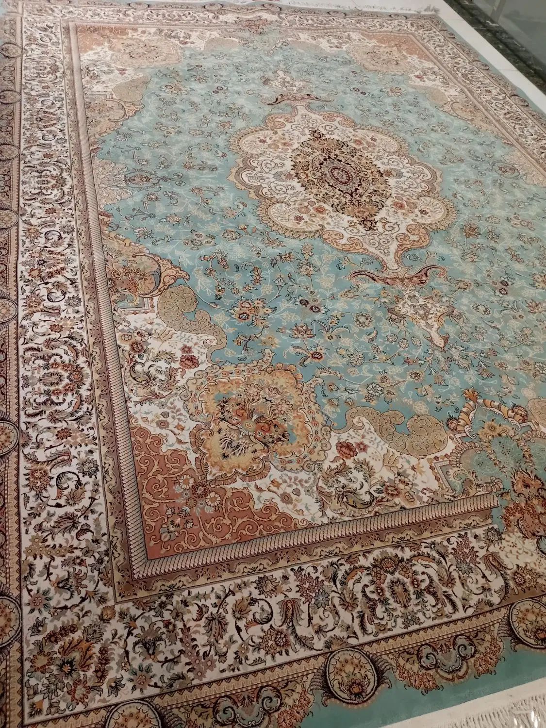 فرش۱۲متری تک۷۰۰شانه اصل تراکم۲۵۵۰کاملانخ وپنبه|فرش|مشهد, طلاب|دیوار