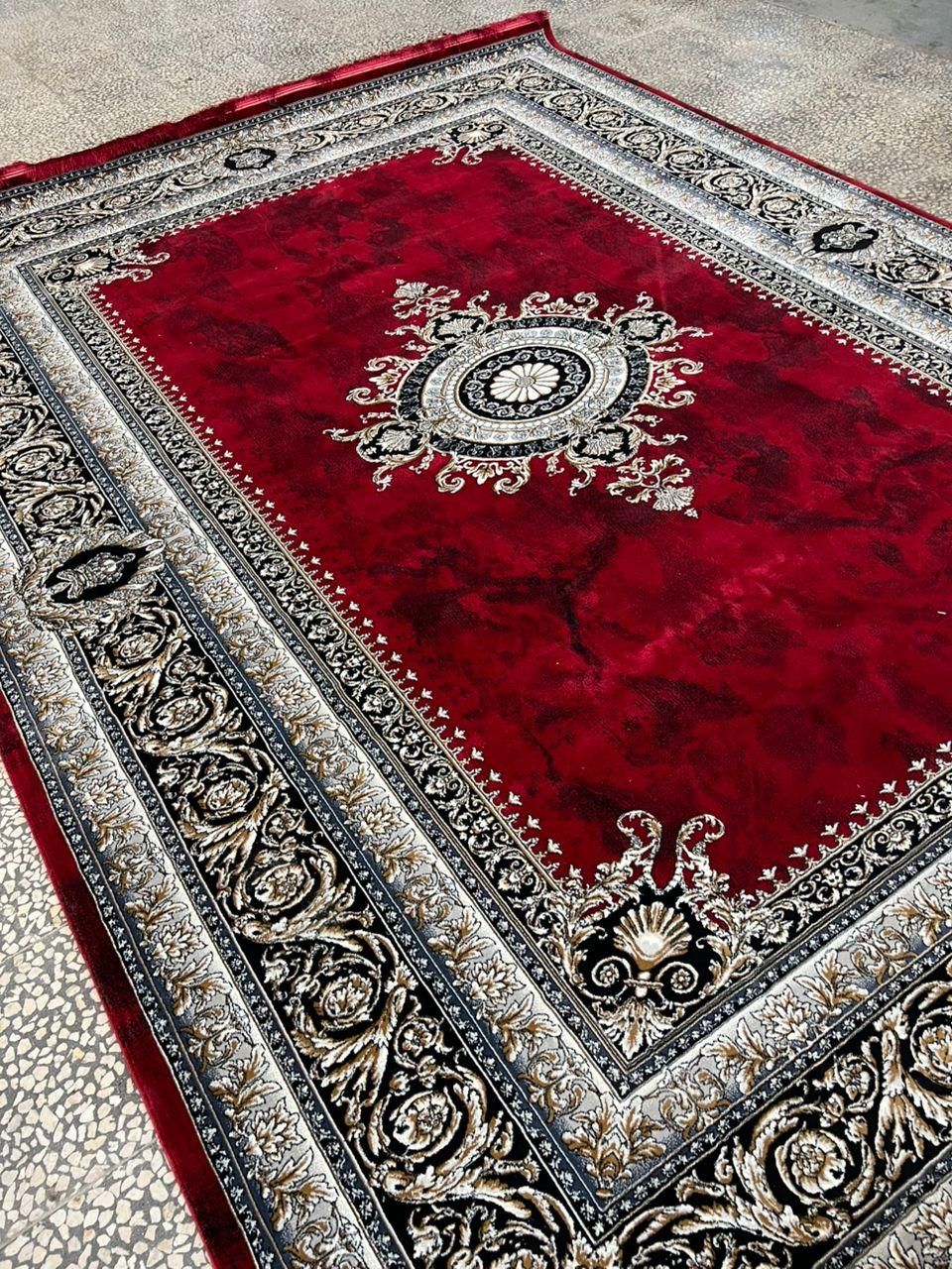 فرش ۱۲متری طرح ۷۰۰شانه تخته ای ۳/۹۰۰اقساط|فرش|اصفهان, عطار نیشابوری|دیوار