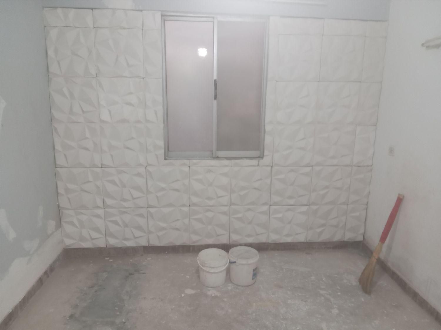 تولیدی دیوار پوش گچی ضد اب و دیوارپوش پشت چسب دار|خدمات پیشه و مهارت|آمل, |دیوار