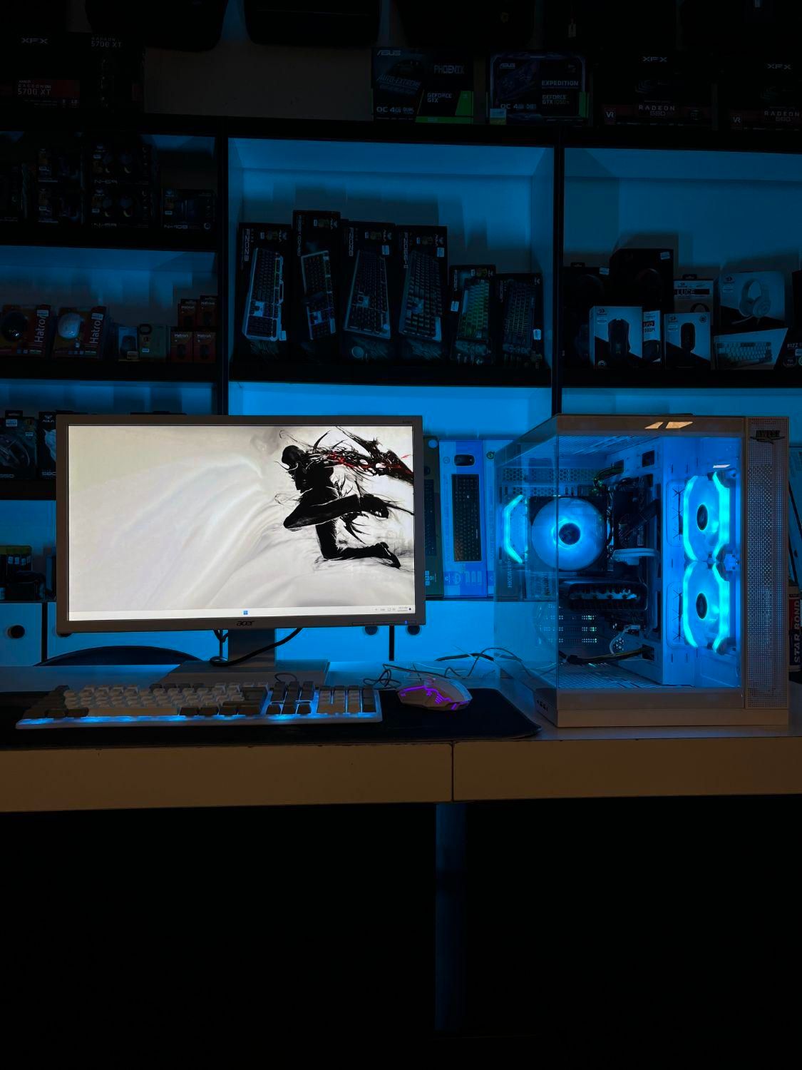 کامپیوتر گیمینگ سفید میان رده|رایانه رومیزی|گرگان, |دیوار