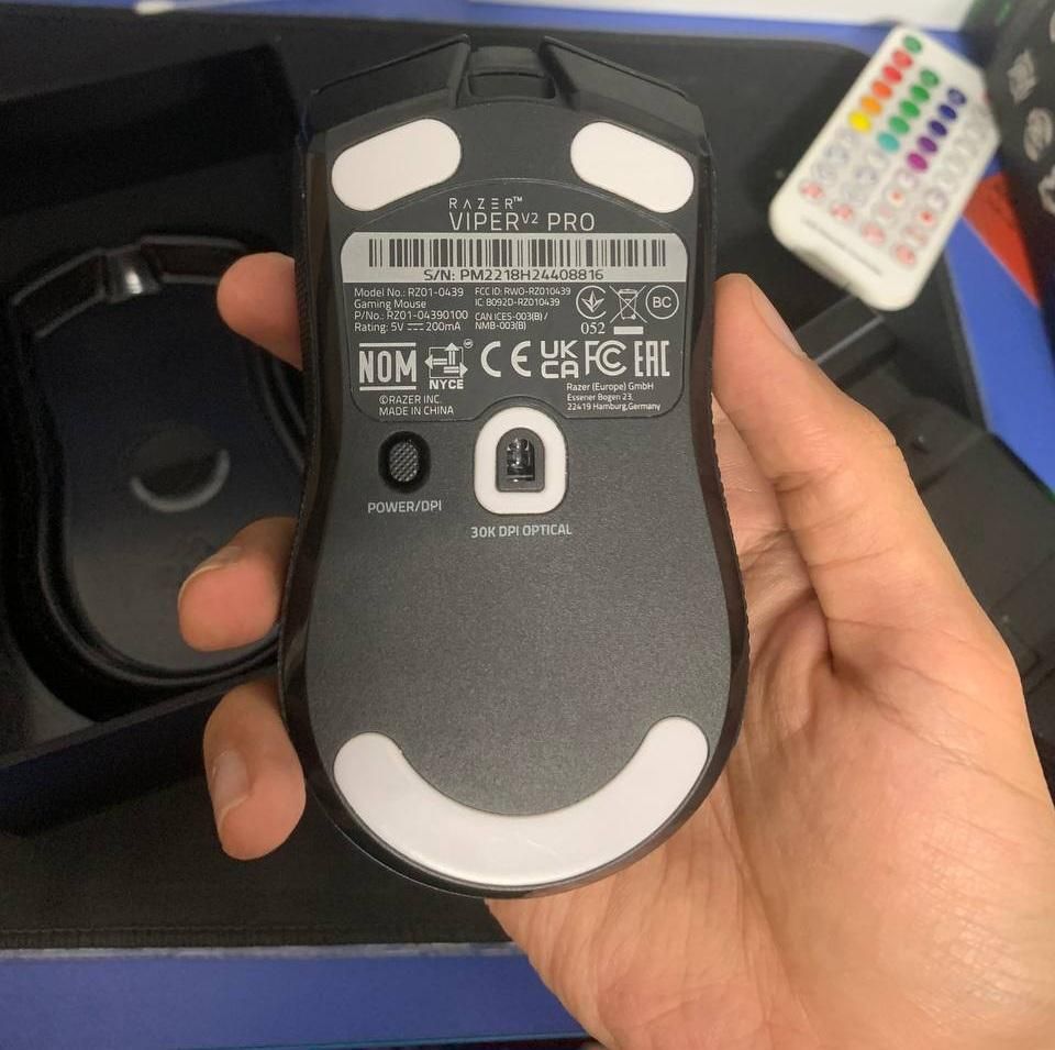 موس Viper V2 Pro نو و سالم با لوازم کامل|قطعات و لوازم جانبی رایانه|تهران, ده‌ونک|دیوار