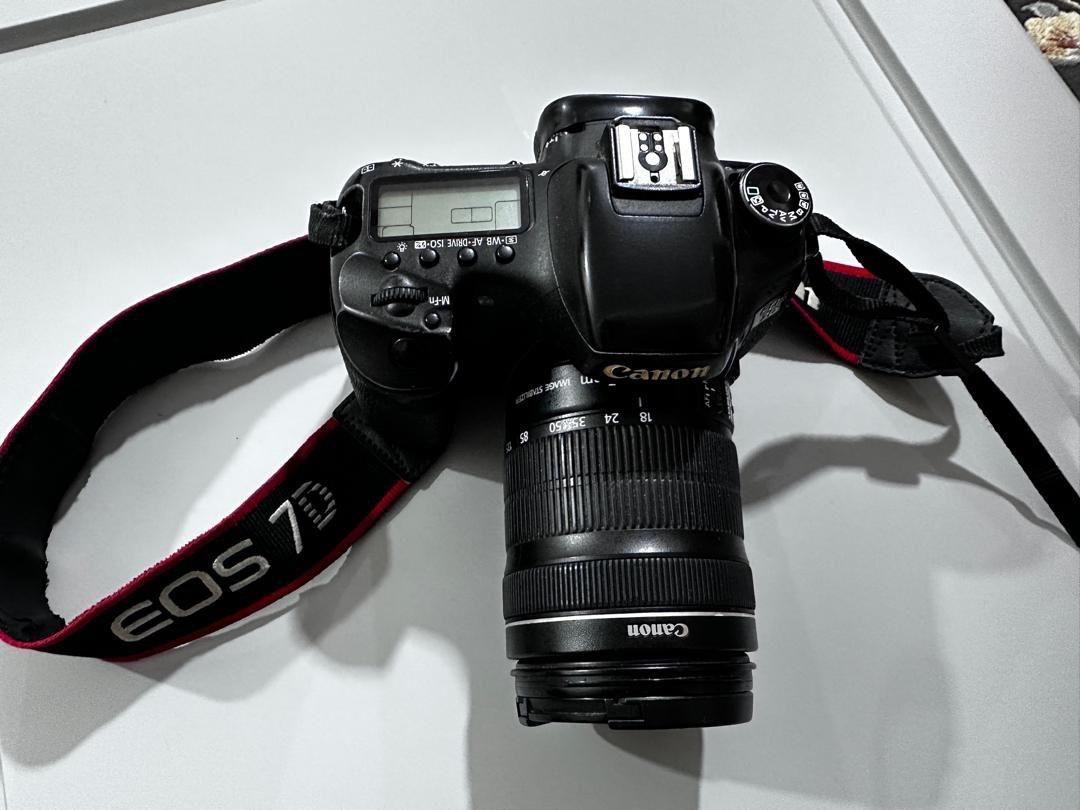 دوربین canon مدل D7|دوربین عکاسی و فیلم‌برداری|بندرعباس, |دیوار