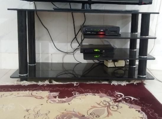 بوفه 300و میز تلوزیون550000|بوفه، ویترین، کنسول|گناباد, |دیوار