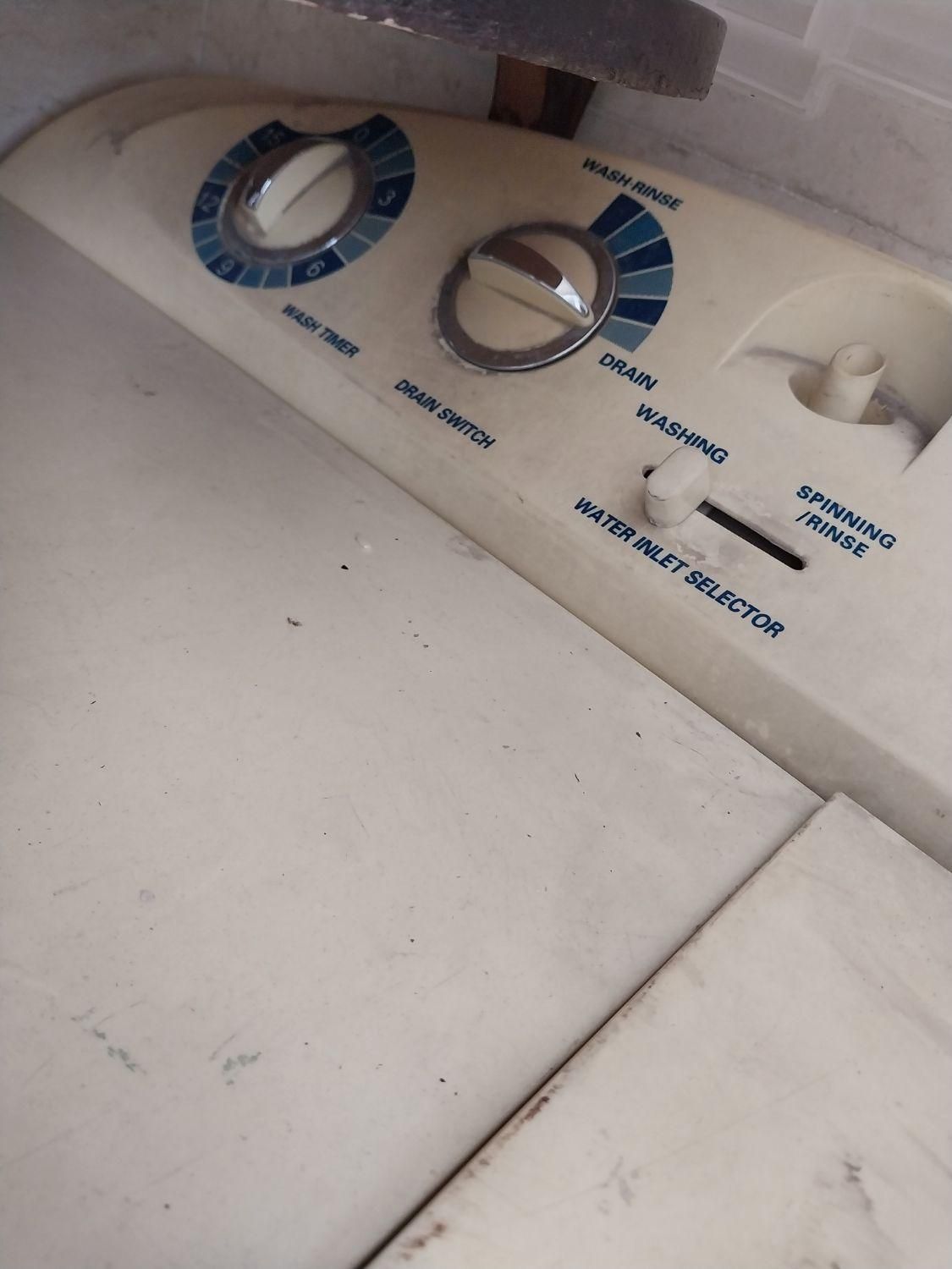 ماشین لباسشویی آ ا گ - AEG (هفت کیلویی)|ماشین لباسشویی و خشک‌کن لباس|ری, سرتخت|دیوار