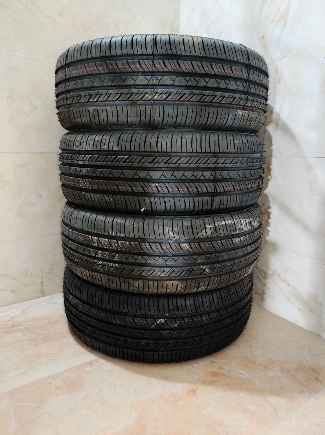 بارز 205/60R15|قطعات یدکی و لوازم جانبی|اصفهان, کوی راه حق|دیوار