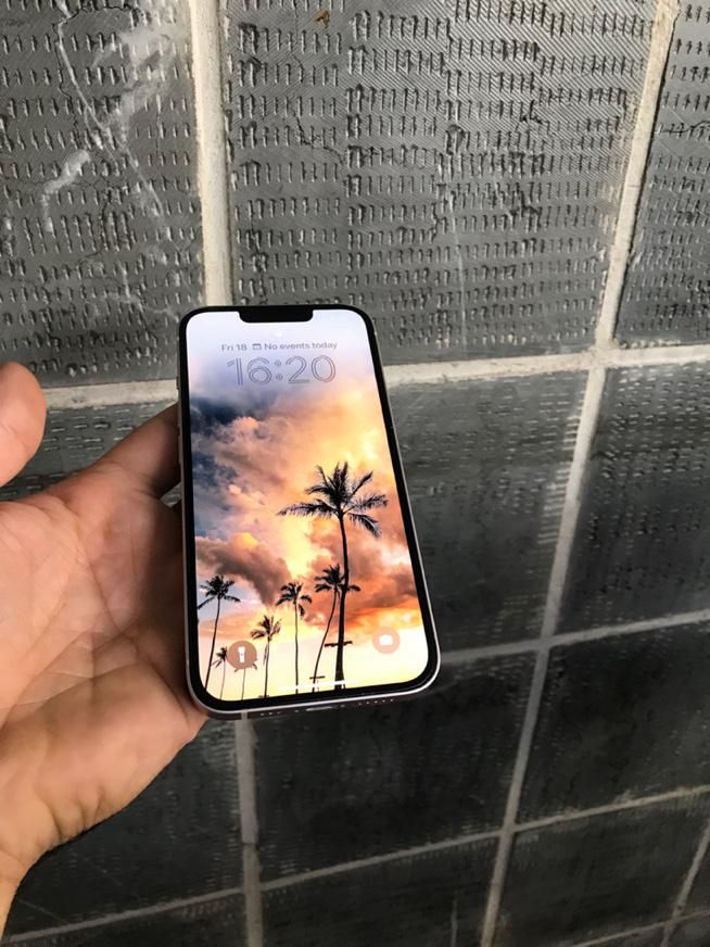 اپل iPhone 13 با حافظهٔ 128گیگابایت|موبایل|تهران, نواب|دیوار