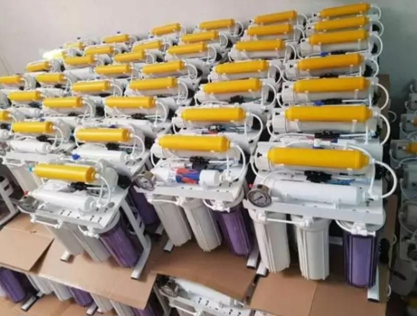 فروش  دستگاه تصفیه آب خانگی و نیمه صنعتی|آبسردکن و تصفیه آب|خورموج, |دیوار