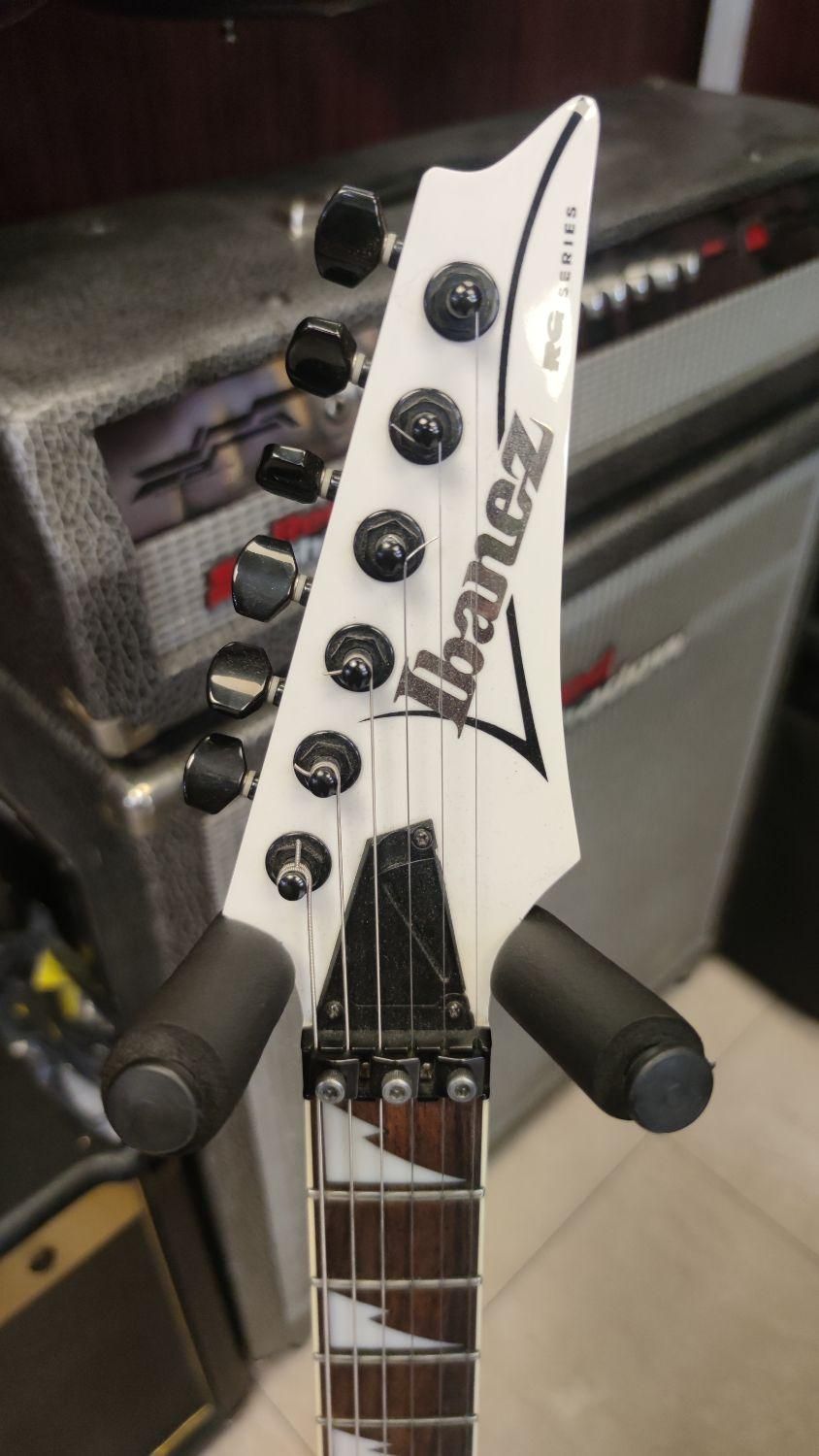 گیتار الکتریک آیبانز ibanez rg350dxz wh|گیتار، بیس، امپلیفایر|تهران, جمهوری|دیوار