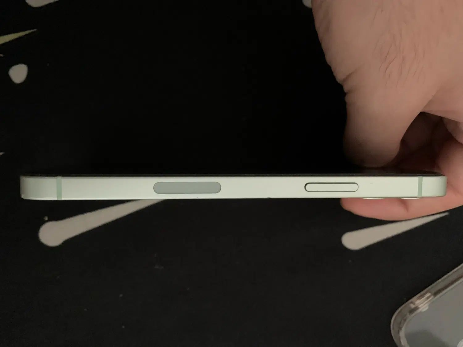 اپل iPhone 12 با حافظهٔ ۶۴ گیگابایت|موبایل|تهران, خواجه نظام الملک|دیوار