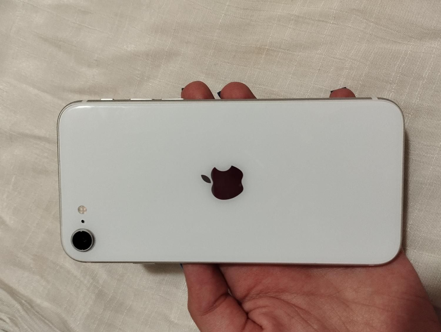 گوشی iphone se2020|موبایل|تهران, بازار|دیوار