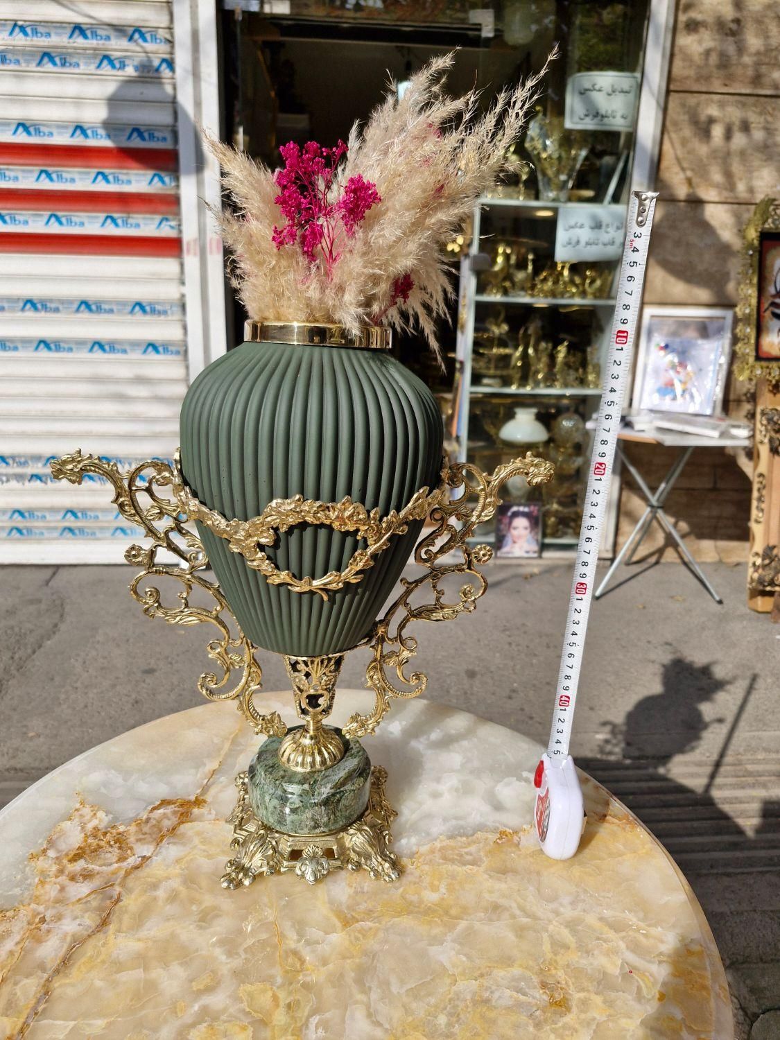 گلدان برنزی (گلدان برنجی رومیزی)کنار سالن|صنایع دستی و سایر لوازم تزئینی|تهران, کیانشهر|دیوار