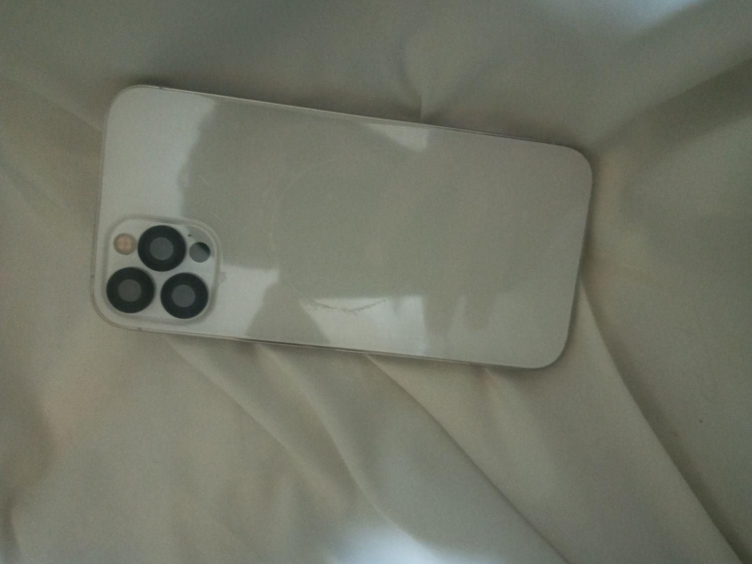 اپل iPhone 12 Pro با حافظهٔ ۵۱۲ گیگابایت|موبایل|زاهدان, |دیوار