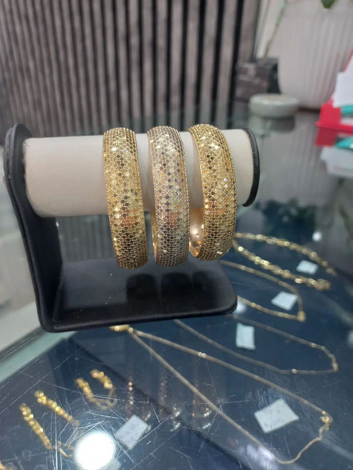طلای بدون اجرت فقط ۱۲۰ تومان بالای تابلو|جواهرات|قزوین, |دیوار