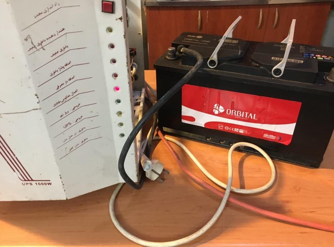 UPS یو پی اس فاراتل مدل 1000W|قطعات و لوازم جانبی رایانه|مشهد, فارغ التحصیلان|دیوار