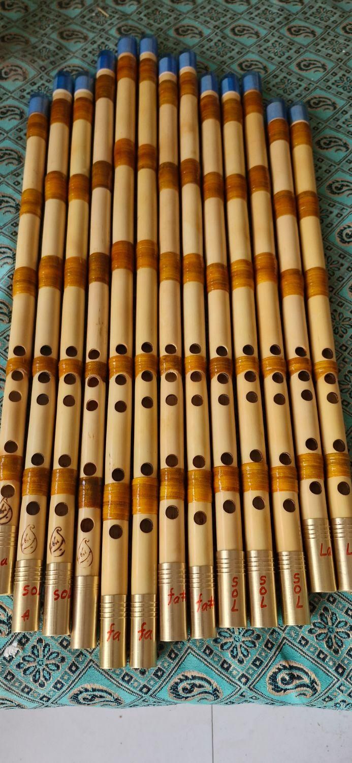 نی هفت بند|سازهای سنتی|قم, زنبیل آباد|دیوار