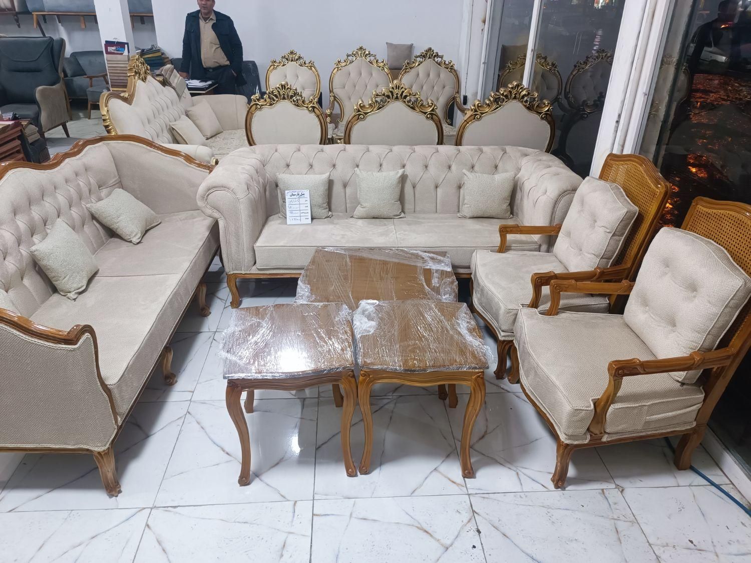 چستر کویین/نقدو اقساط/|مبلمان خانگی و میز عسلی|کرمانشاه, |دیوار