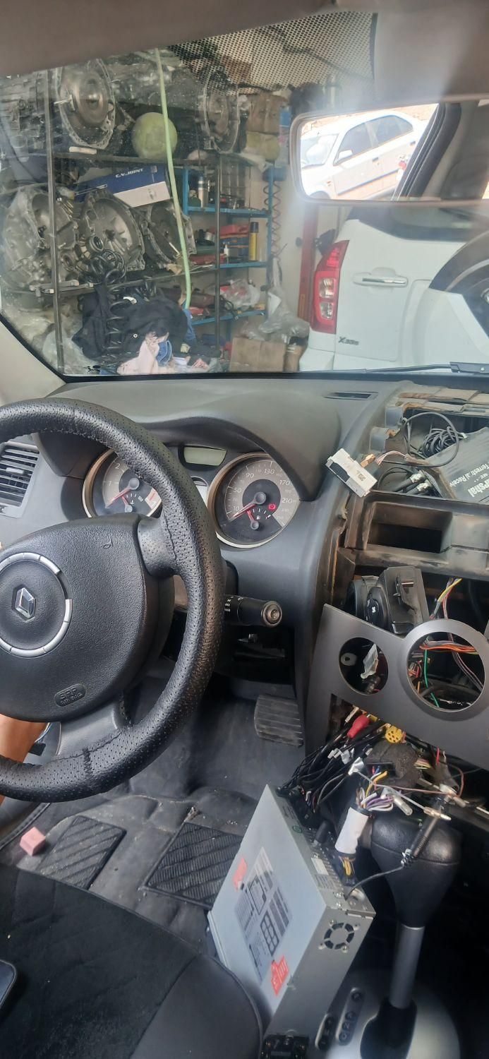 باطریسازی امیر|خدمات موتور و ماشین|پرند, فاز ۴|دیوار