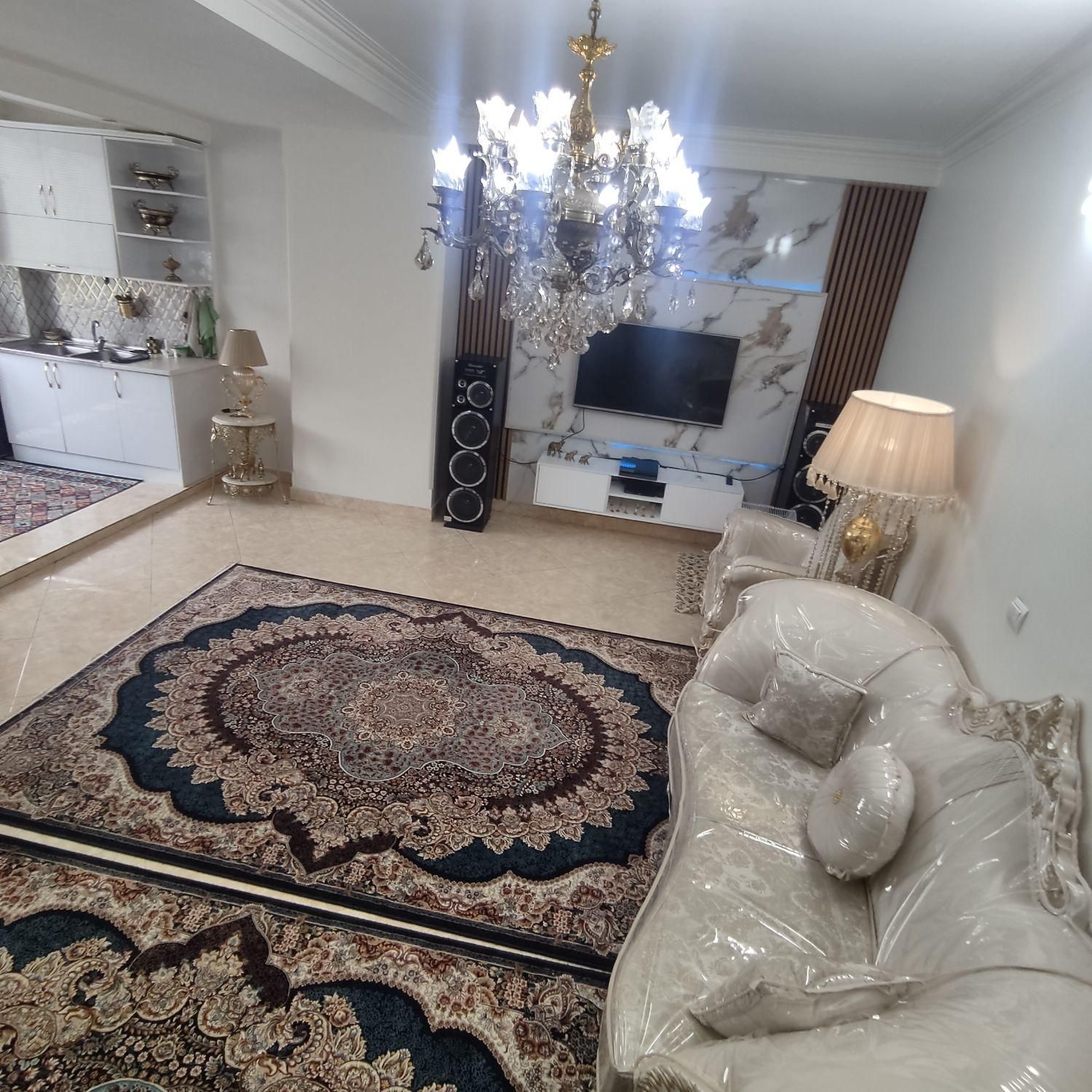 فروش‌آپارتمان‌۶۰متری/ط‌دوم‌/آسانسور/1398/ کاروان|فروش آپارتمان|تهران, شهرک رضویه|دیوار