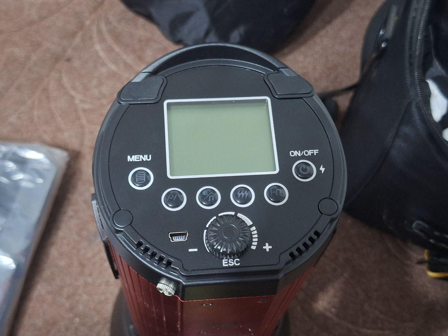 نور نایس فوتو ۶۸۰ ژول ttl نیکون|دوربین عکاسی و فیلمبرداری|خمام, |دیوار