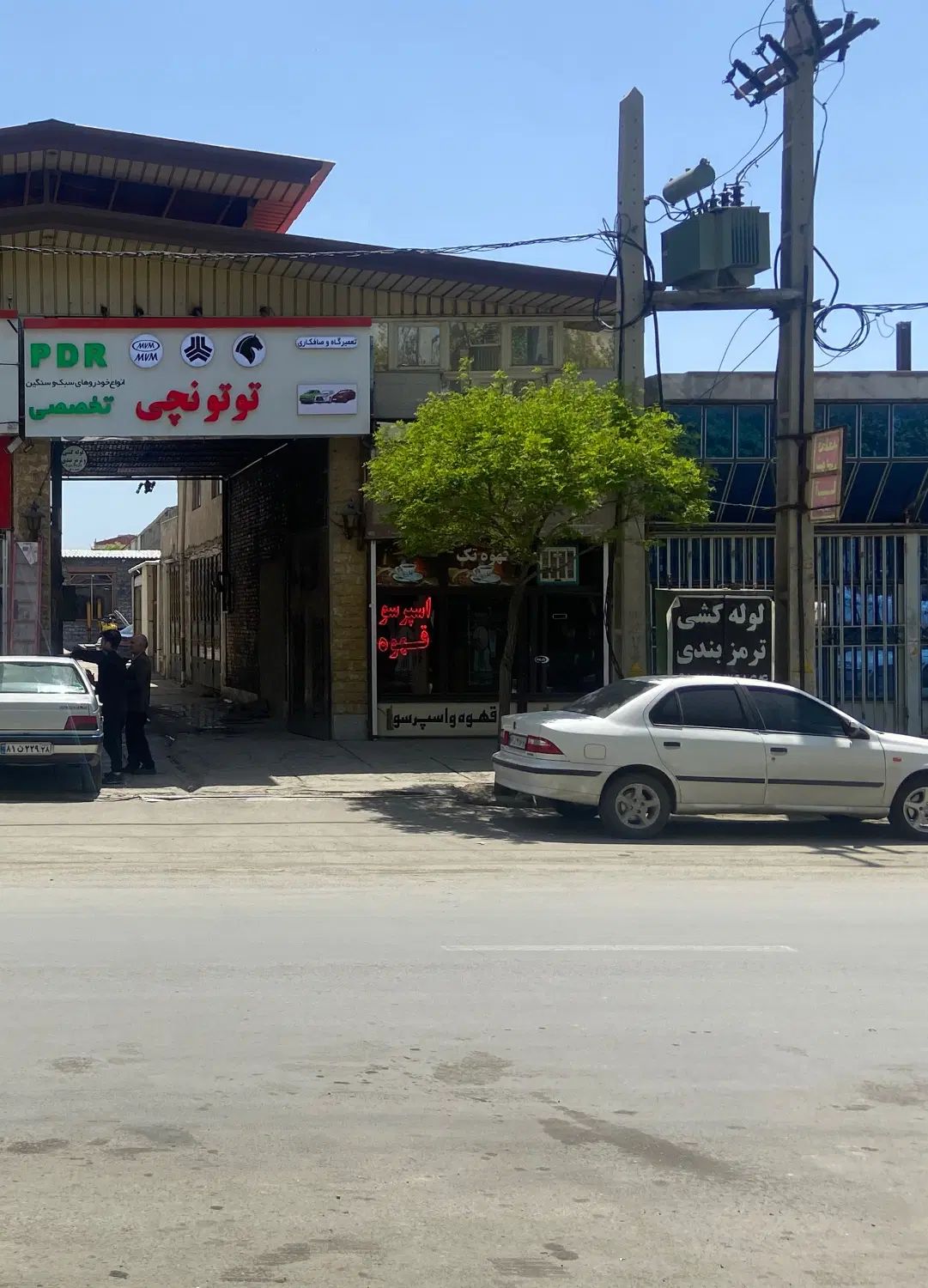 فروش تعدادی مغازه کمربندی بروجرد۱۵-۳۰-۶۰-۱۵۰متری|فروش مغازه و غرفه|ملایر, |دیوار