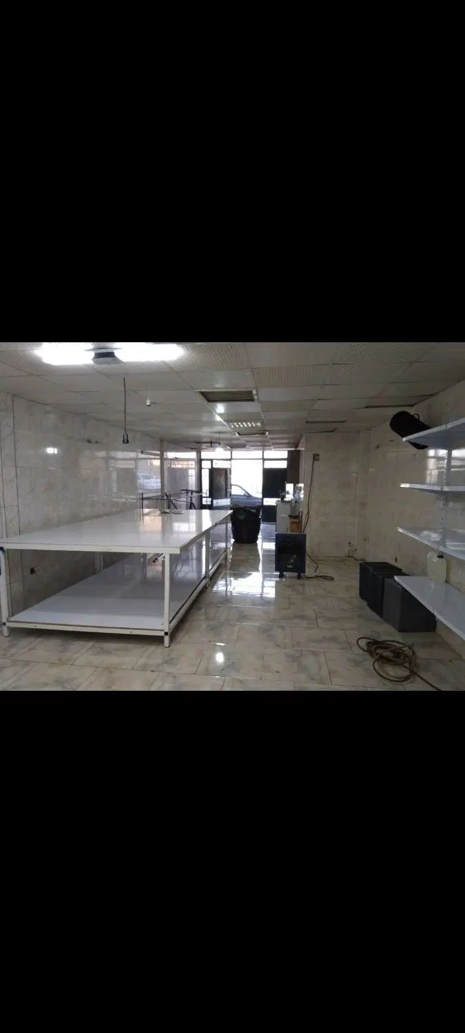 کارگاه ۱۲۰ متری در باقرشهر|اجارهٔ مغازه و غرفه|تهران, شهرک پاسداران|دیوار