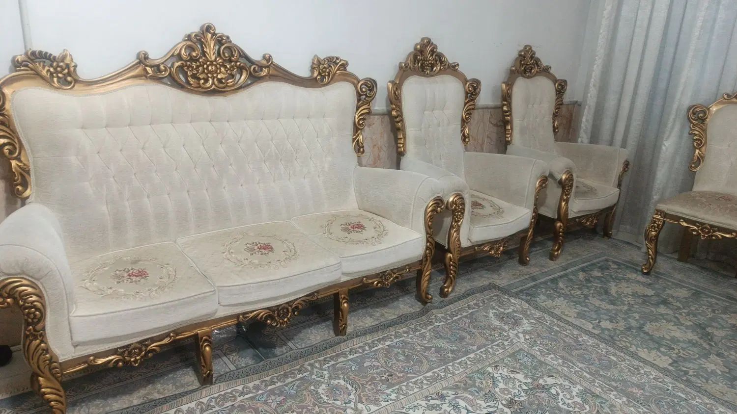 مبلمان سلطنتی 9نفره|مبلمان خانگی و میز عسلی|مشهد, پورسینا|دیوار