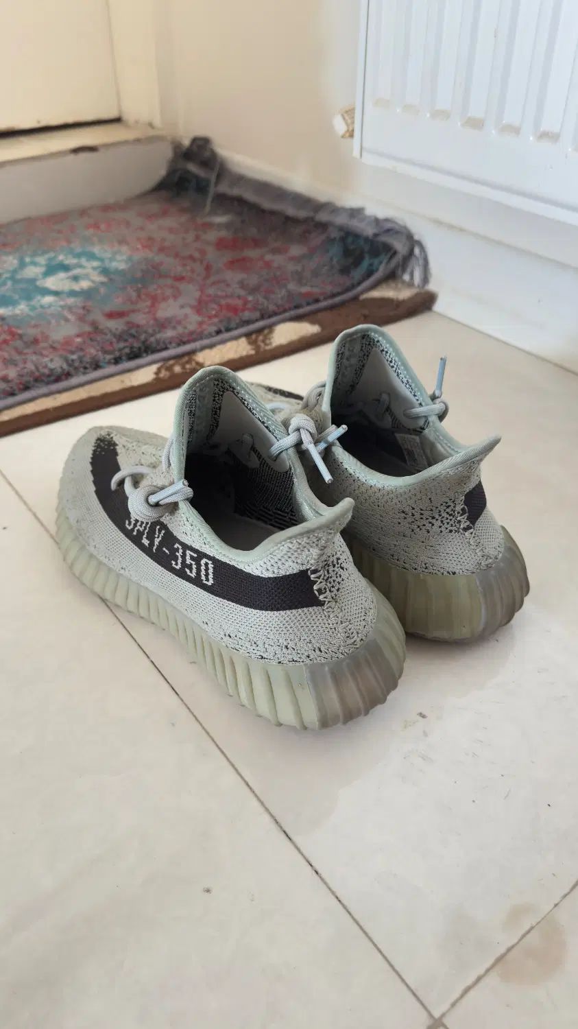 کتونی اورجینال yeezy boost 350 salt|کیف، کفش، کمربند|تهران, فرمانیه|دیوار