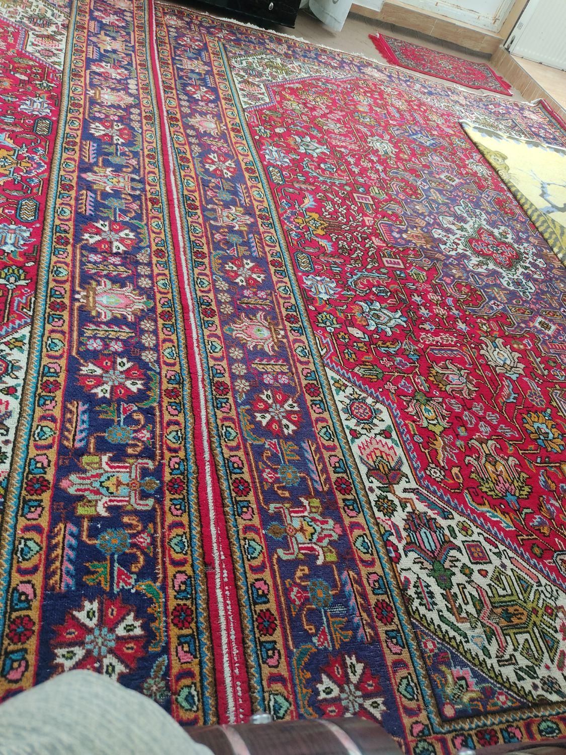دو عدد فرش سنتی از جنس پشم|فرش|ارومیه, |دیوار