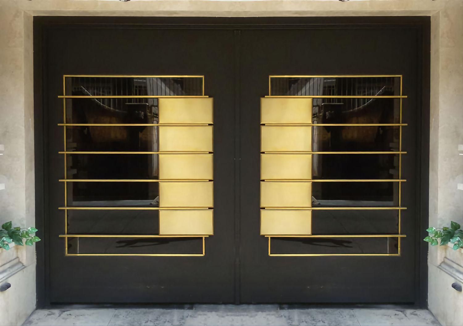 رنگ آمیزی و نقاشی درب و پنجره و منزل و ساختمان|خدمات پیشه و مهارت|مشهد, حسابی جنوبی (شهرک غرب)|دیوار