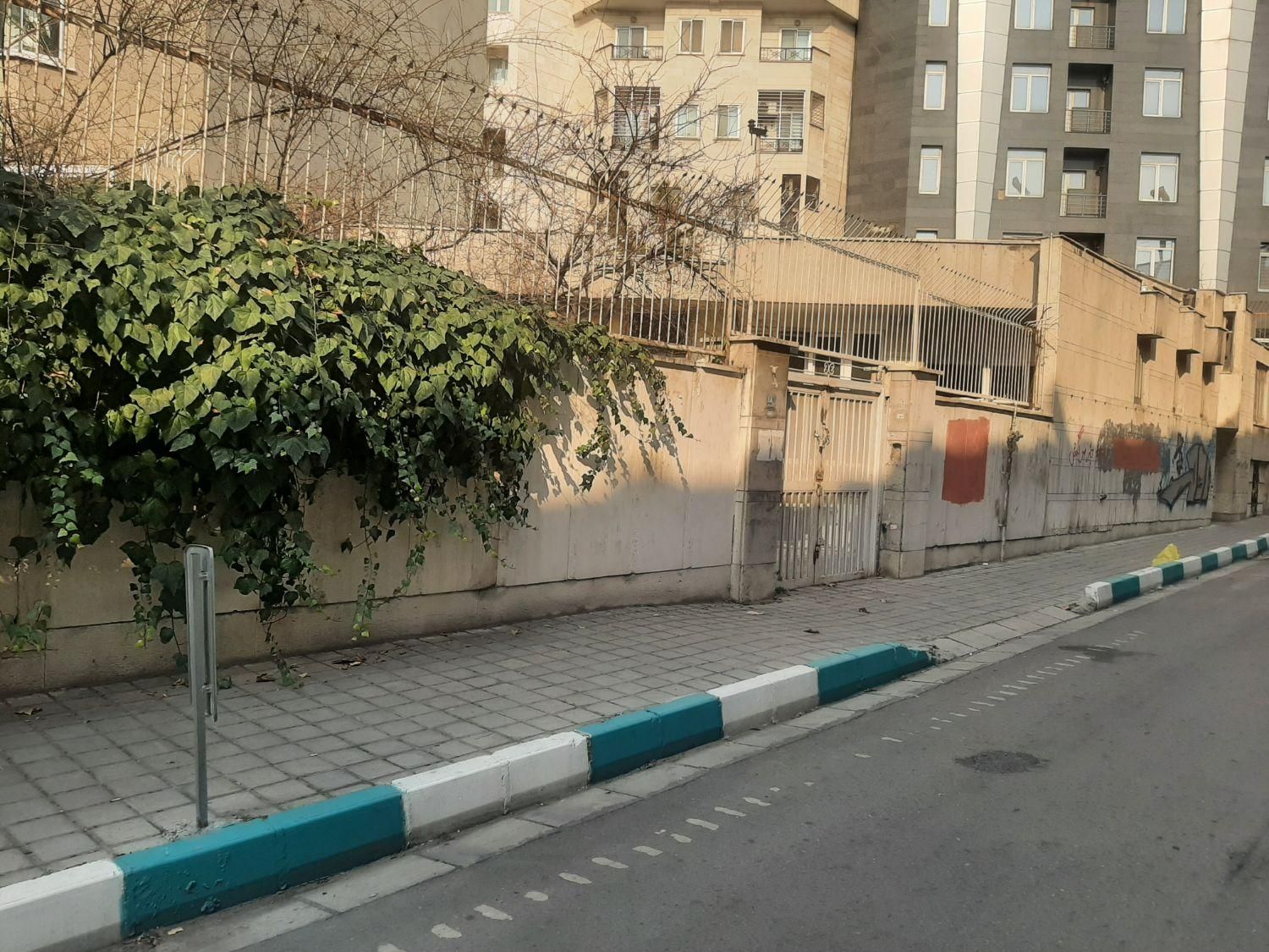 قیطریه ۳۴۲ متر  بر ۴۰ کلنگی زیر قیمت منطقه|فروش زمین و ملک کلنگی|تهران, قیطریه|دیوار