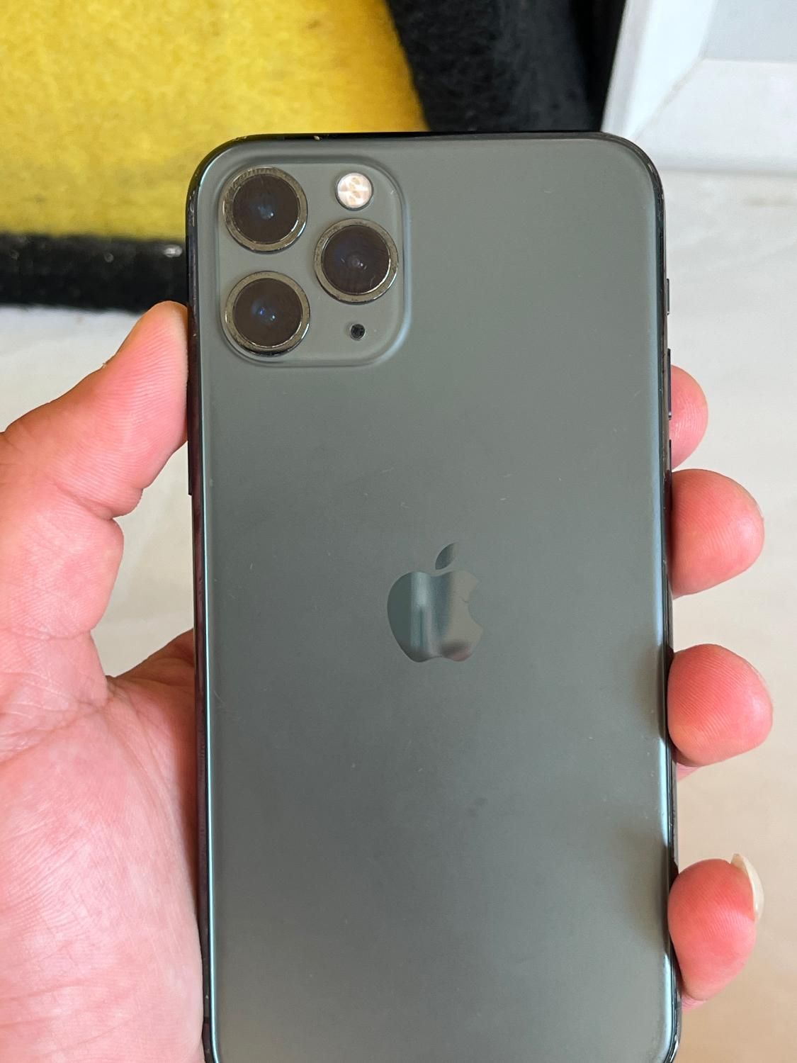 iPhone 11 poro 256 LLA سبز|موبایل|تهران, خاک سفید|دیوار