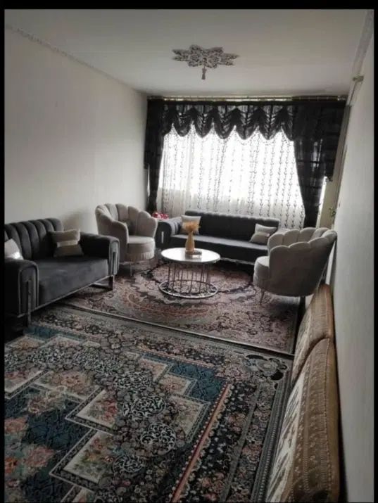 رهن آپارتمان ۱۰۰ متری ۲ خوابه طبقه ۴ در B۵|اجارهٔ آپارتمان|فولادشهر, B5|دیوار