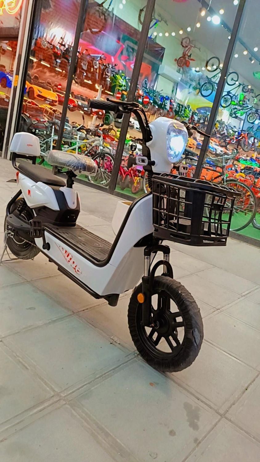 موتورشارژی بادزدگیر چراغ راهنما و بوق ماشین شارژی|اسباببازی بچه|مشهد, توس (بلوار توس)|دیوار