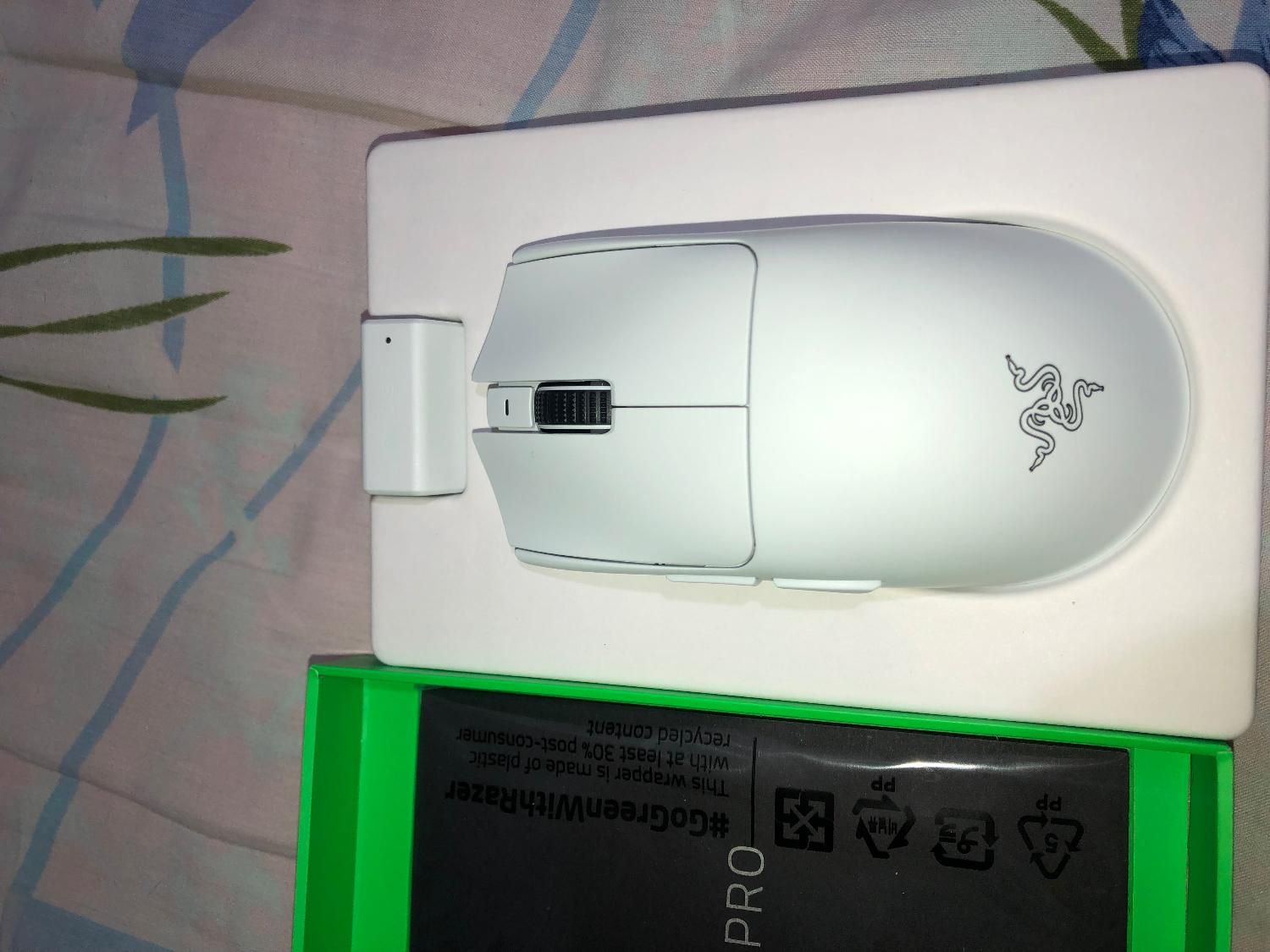 موس  گارانتیدارRazer viper 3 pro 35K white edition|قطعات و لوازم جانبی رایانه|تهران, پاسداران|دیوار