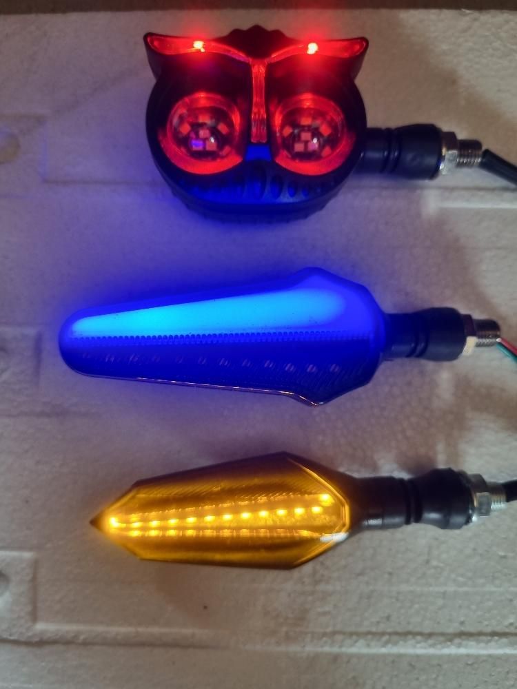 شارژر و انواع راهنما در محل|قطعات یدکی و لوازم جانبی|کیش, |دیوار