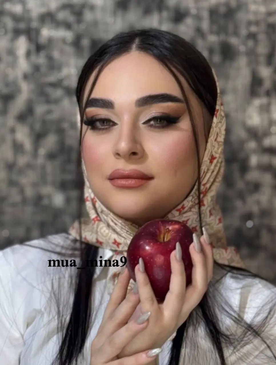 میکاپ شنیون حرفه ای ویژه فصل عروسی ها|خدمات آرایشگری و زیبایی|مشهد, امام خمینی|دیوار