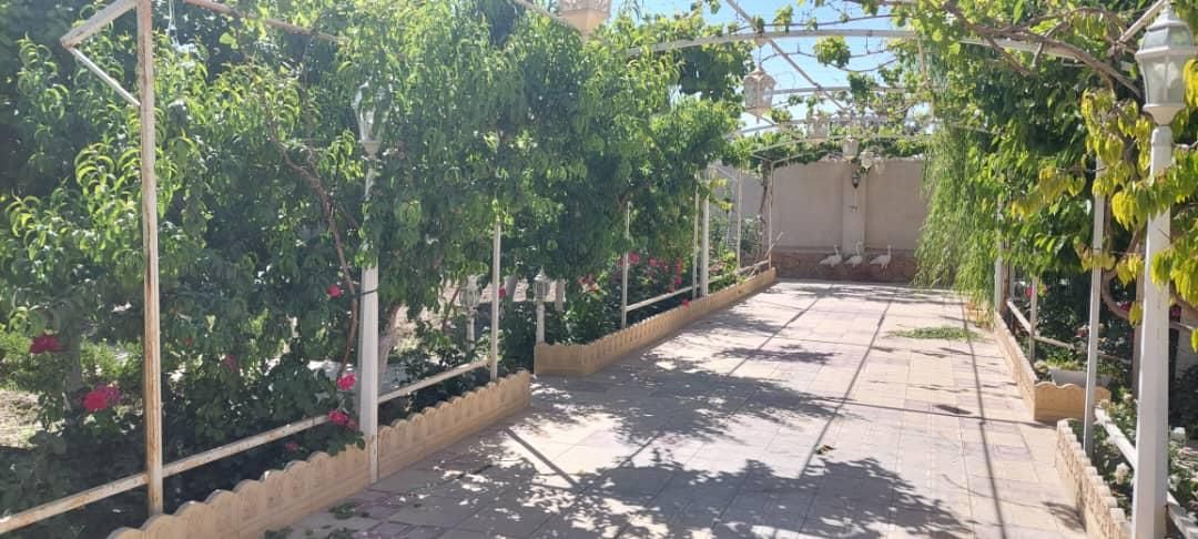 نگهبان باغ|استخدام سرایداری و نظافت|چناران, |دیوار