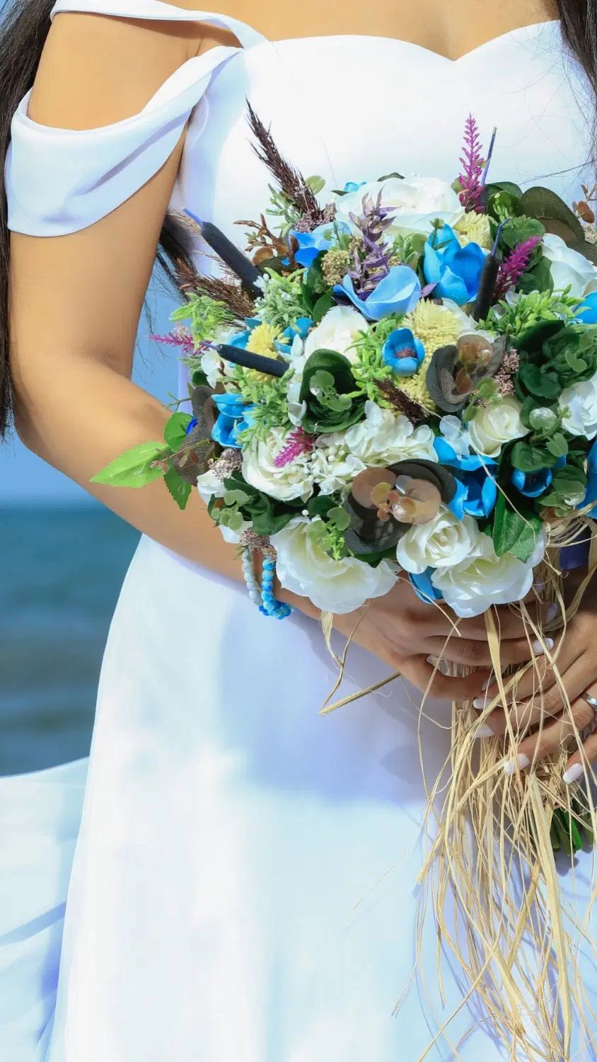 لباس برای عکاسی عروس|لباس|رشت, صفاری|دیوار