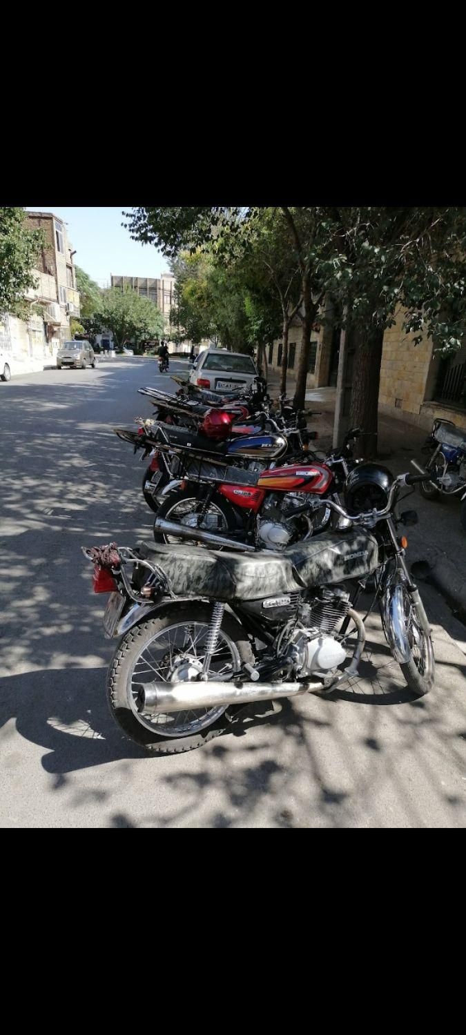 استخدام پیک موتوری درآمد 1ملیون|استخدام حمل و نقل|مشهد, هفده شهریور|دیوار