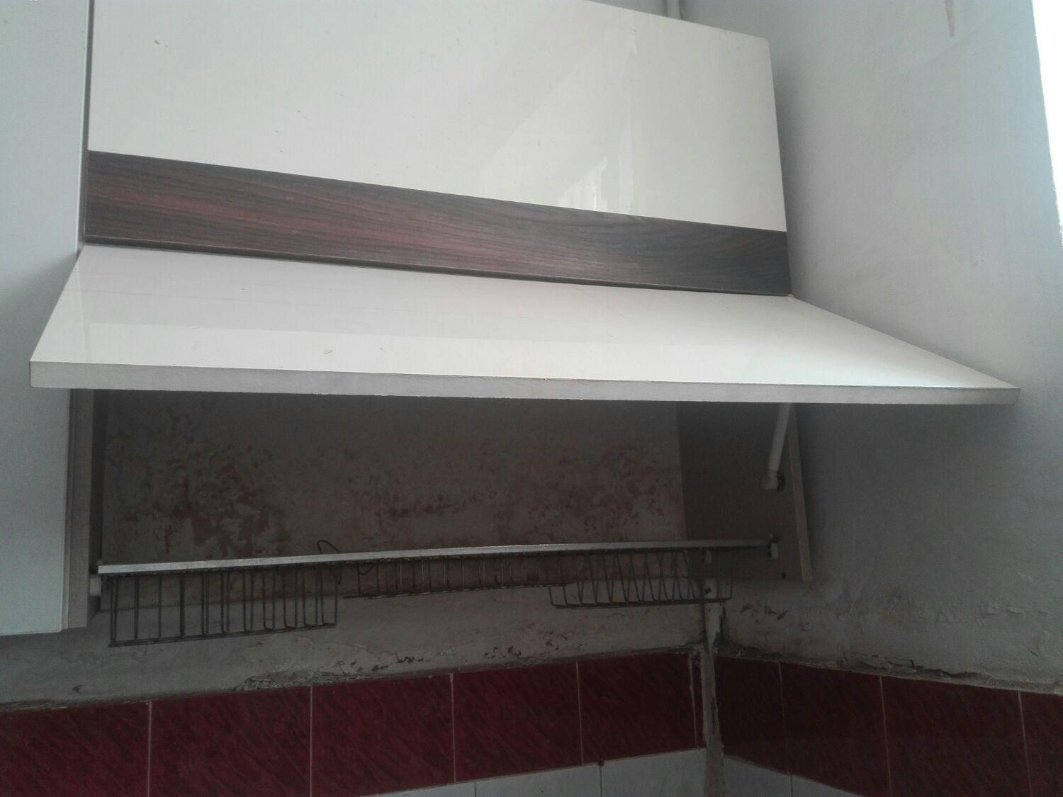 آب چکان و کابینت دیواری دو در ام دی دی اف|آب‌چکان و نظم‌دهنده ظروف|قدس, شهر‌قدس|دیوار