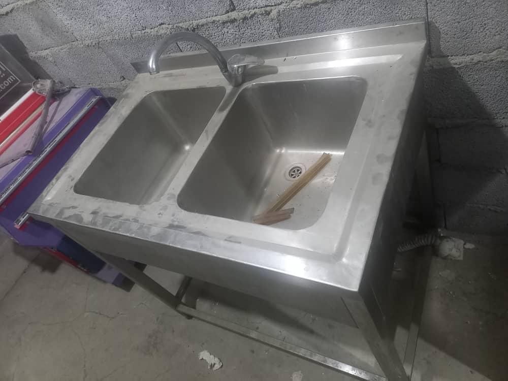 خرید فروش چرخ کوشت صنعتی یخچال کوکا رستو|کافی‌شاپ و رستوران|تهران, تهرانسر شرقی|دیوار